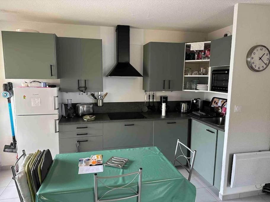 Appartement Face A La Mer Canet En Roussillon Exteriér fotografie